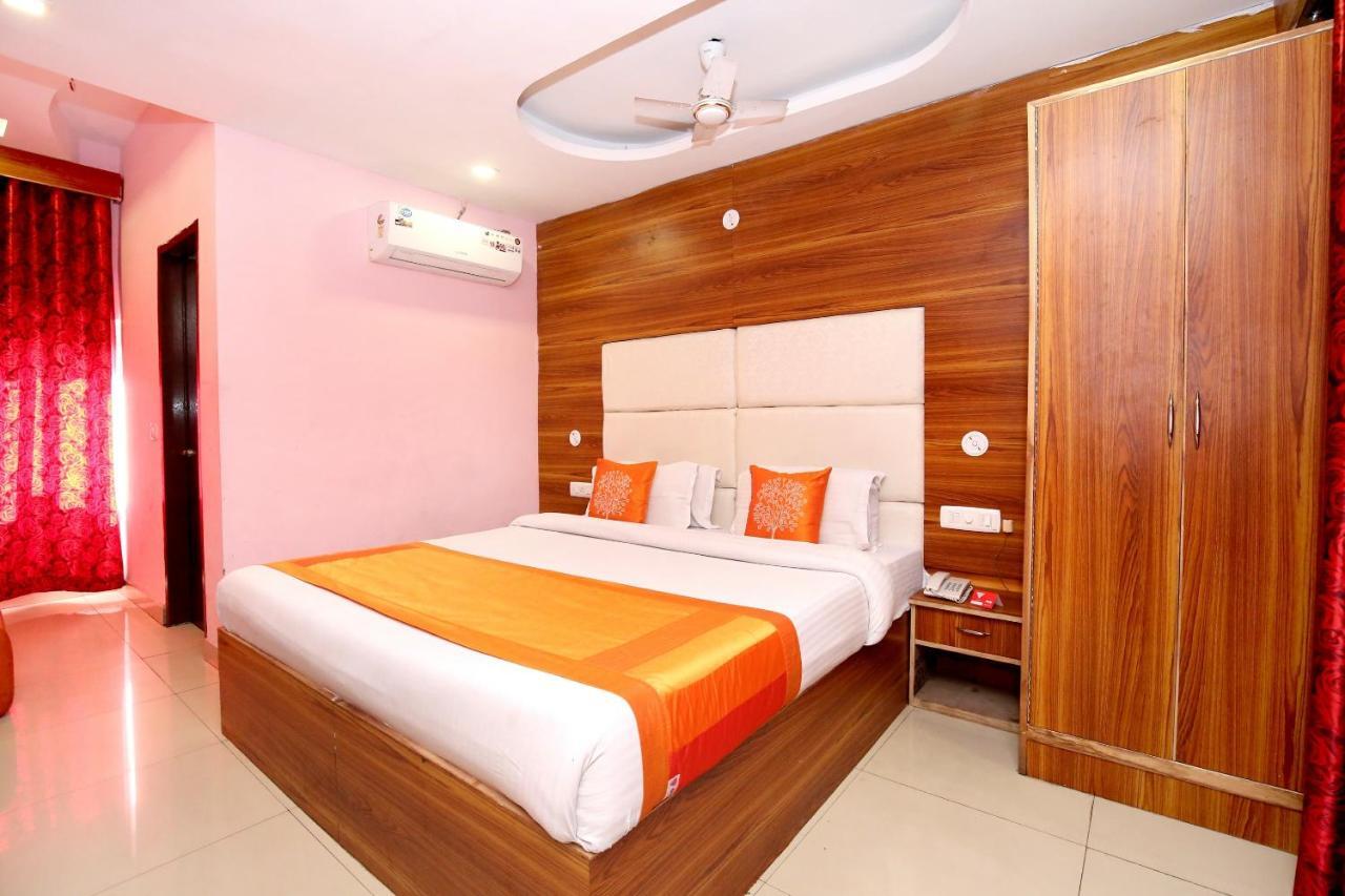 Oyo 8622 Hotel Grand Inn Chandīgarh Exterior foto